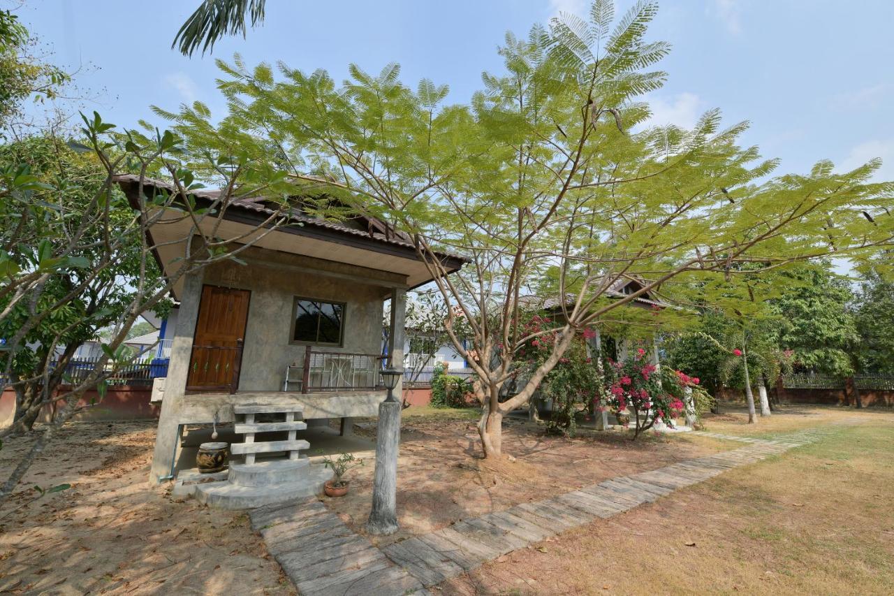 Oyo 536 Reuan Kanthima Ban Laem Chabang المظهر الخارجي الصورة
